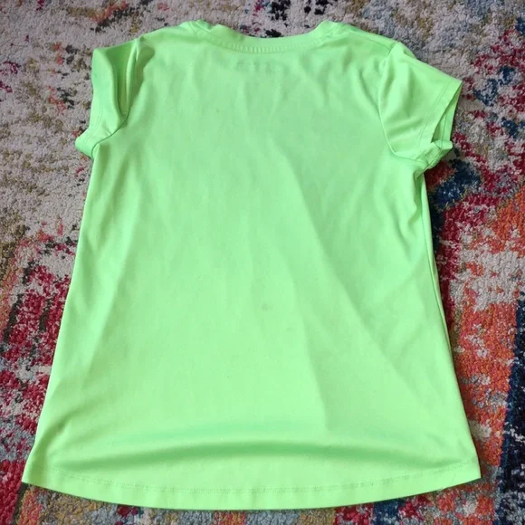 🧜🏼‍♀️3 for $15 item!🧜🏼‍♀️ skechers tee - Picture 4 of 4